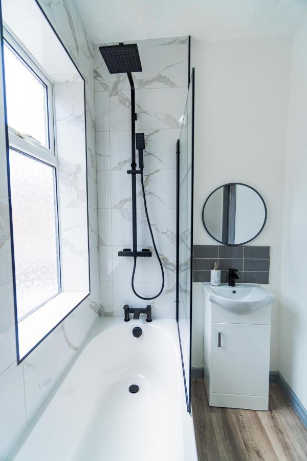 Stylish 3 Bedroom House - Central Location Nottingham Buitenkant foto